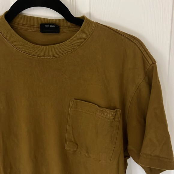 Filson Tee - Picture 2 of 5
